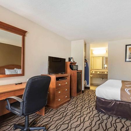 Quality Inn Charleston - Sikeston Eksteriør bilde