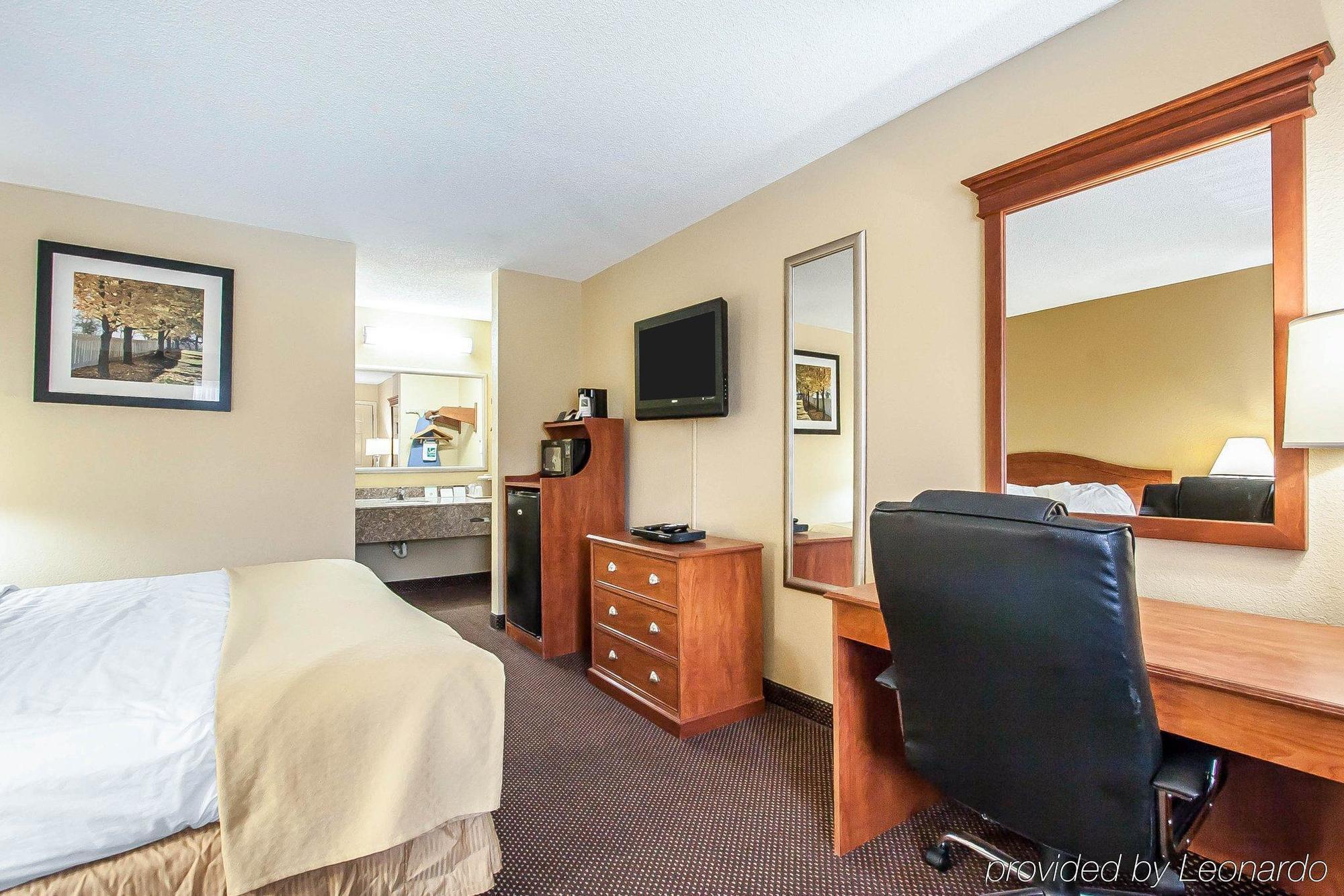 Quality Inn Charleston - Sikeston Eksteriør bilde